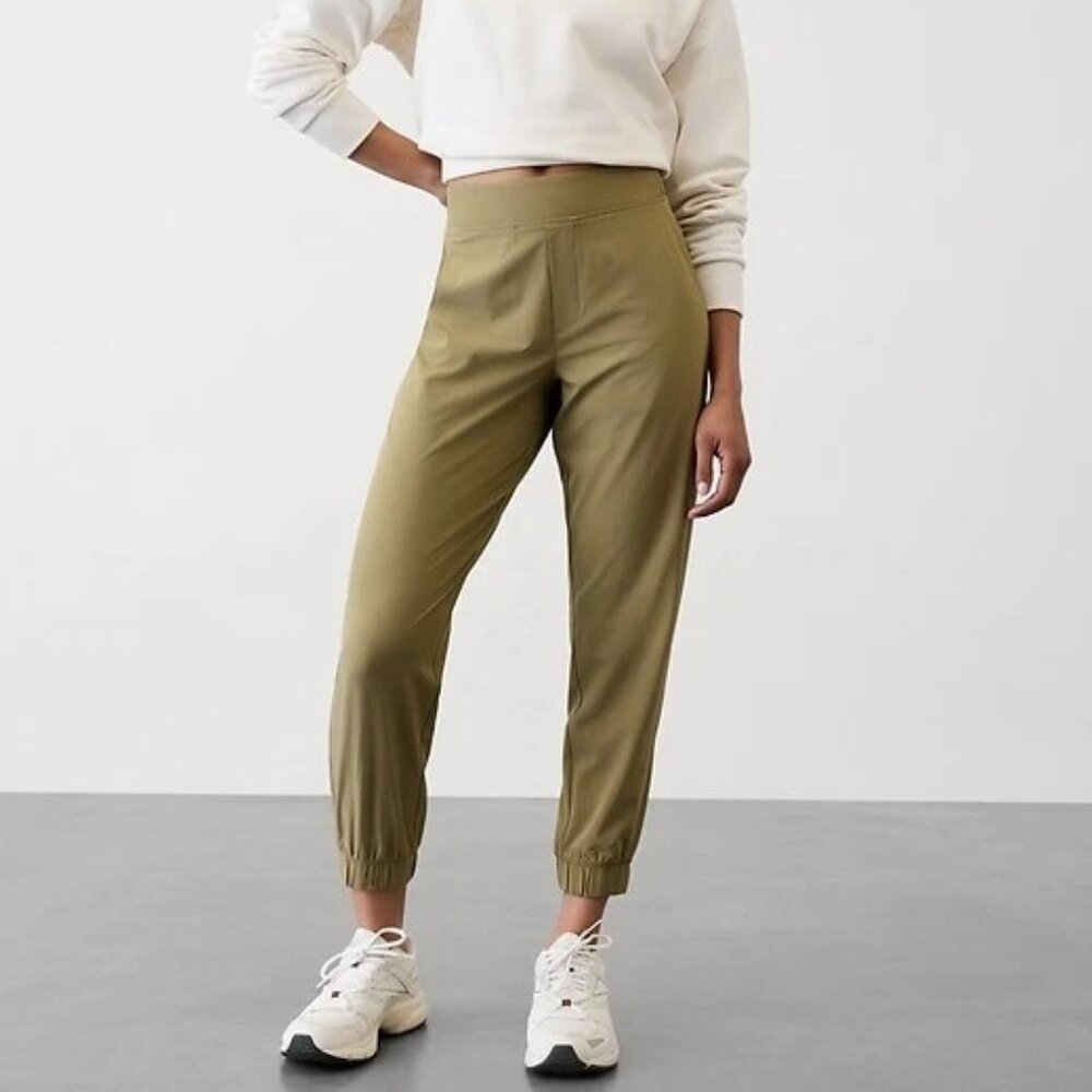 NWT Athleta Brooklyn Jogger in Olive Branch